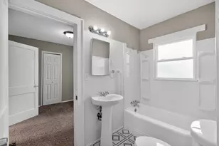 2025 Sale Rd, Columbus, OH 43224 - Photo 26