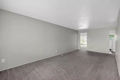 58 Huber Village Boulevard, Westerville, OH 43081 - Photo 8
