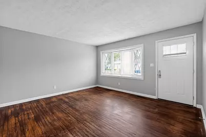 1668 E 26th Avenue, Columbus, OH 43219 - Photo 8