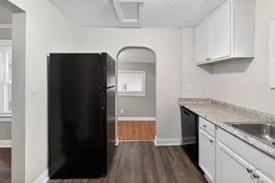 1389 Genessee Ave, Columbus, OH 43211 - Photo 22