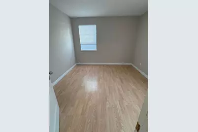 1045 Loretta Avenue, Columbus, OH 43211 - Photo 12