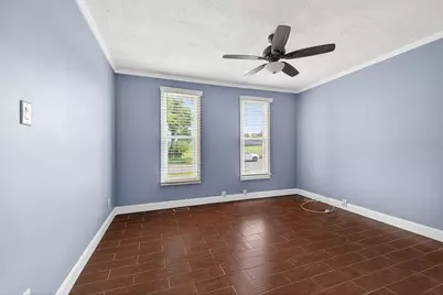 23 S Pine Street, Newark, OH 43055 - Photo 4