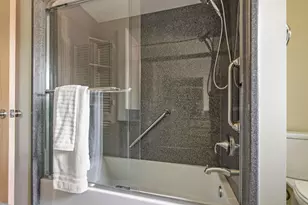 2740 Sonata Dr, Columbus, OH 43209 - Photo 32