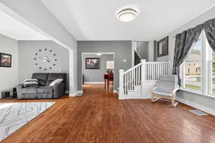 304 W 7th St, Marysville, OH 43040 - Photo 18