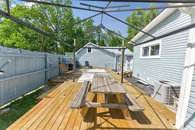 304 W 7th Street, Marysville, OH 43040 - Photo 14