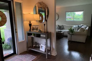 124 Pine Village Dr, Granville, OH 43023 - Photo 2