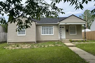 2416 E Livingston Ave, Columbus, OH 43209 - Photo 1