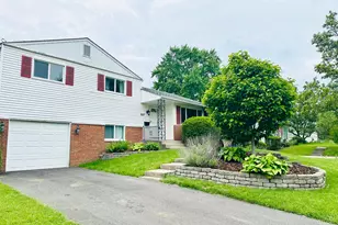 957 Varsity Ave, Columbus, OH 43221 - Photo 2