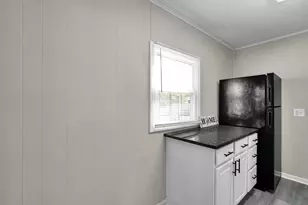 442 S Hampton Rd, Columbus, OH 43213 - Photo 16