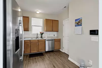 2299 Doneen Drive, Columbus, OH 43219 - Photo 14