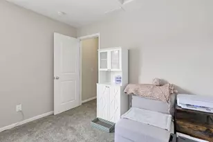 2299 Doneen Dr, Columbus, OH 43219 - Photo 22