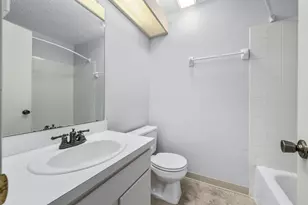 285 Villa Oaks Ln, Columbus, OH 43230 - Photo 26