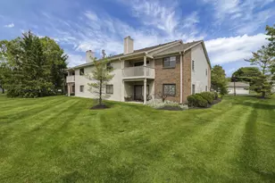 6789 Meadow Creek Dr, Columbus, OH 43235 - Photo 28