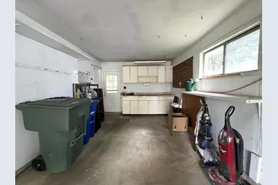 5168 Mapleridge Drive, Columbus, OH 43232 - Photo 22