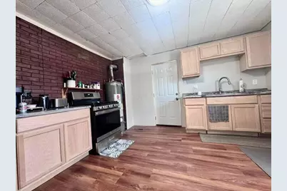 20 Maple Street, Jeffersonville, OH 43128 - Photo 2