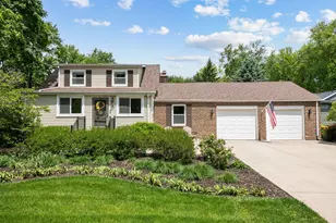 144 Northigh Dr, Worthington, OH 43085 - Photo 2