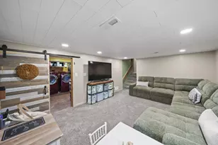 380 Highbury Crescent, Columbus, OH 43230 - Photo 18
