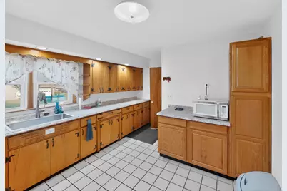 110 Miller Avenue, Mount Vernon, OH 43050 - Photo 8