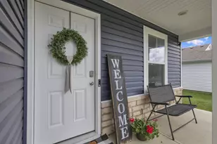 355 Trinity Wy W, Newark, OH 43055 - Photo 2