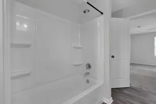 1881 Erika Dr, Springfield, OH 45503 - Photo 14