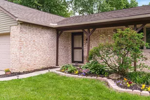 6629 Olivetree Ct, Reynoldsburg, OH 43068 - Photo 2