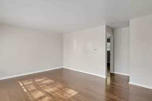 2535 Bulen Ave, Columbus, OH 43207 - Photo 8
