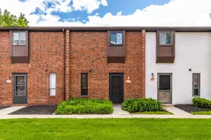 13 King Arthur Ct, Westerville, OH 43081 - Photo 1
