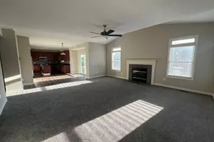 366 Linden Cir, Pickerington, OH 43147 - Photo 8