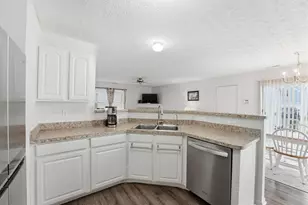 7825 Chicroy St, Blacklick, OH 43004 - Photo 8