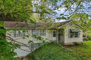 1996 Bauman Hill Rd SE, Lancaster, OH 43130 - Photo 1