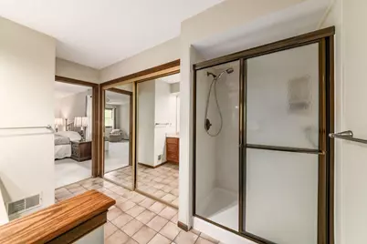 98 Walcreek Drive W, Columbus, OH 43230 - Photo 52