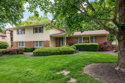 98 Walcreek Drive W, Columbus, OH 43230 - Photo 1