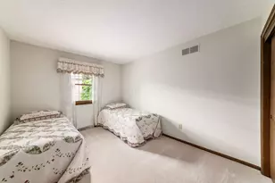 98 Walcreek Dr W, Columbus, OH 43230 - Photo 38