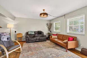 3114 Wessex Ct, Columbus, OH 43232 - Photo 6