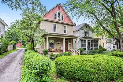 207 E Blake Avenue, Columbus, OH 43202 - Photo 8