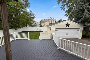 116 E 1st St, London, OH 43140 - Photo 28