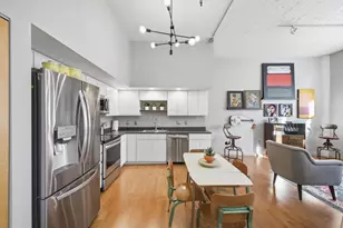110 N 3rd St, Columbus, OH 43215 - Photo 2