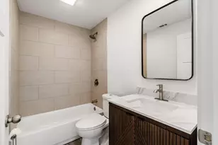 2804 Grasmere Ave, Columbus, OH 43211 - Photo 16