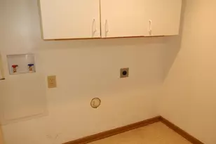 3939 Karl Rd, Columbus, OH 43224 - Photo 18
