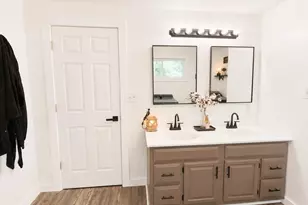 160 Clay St, Urbana, OH 43078 - Photo 6