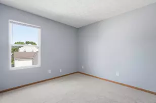 3594 Revolutionary Dr, Columbus, OH 43207 - Photo 36