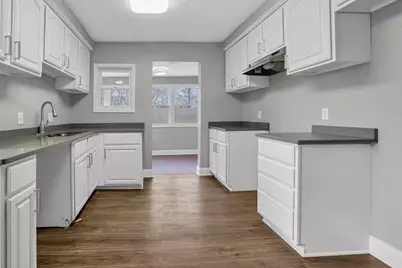2089 Lockbourne Road, Columbus, OH 43207 - Photo 6