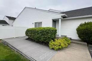 4689 Parrau Dr, Columbus, OH 43228 - Photo 18
