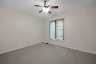 1627 Coppertree Rd, Columbus, OH 43232 - Photo 24