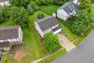 7573 Harbour Town Dr, Pickerington, OH 43147 - Photo 30