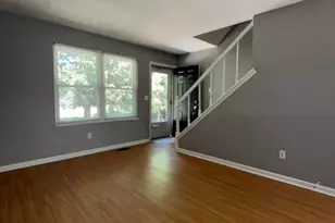5734 Crossing Ct, Columbus, OH 43231 - Photo 2