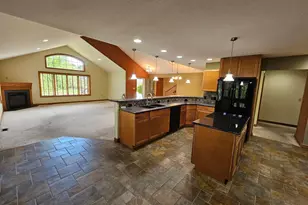 1060 Damon Dr, Washington Court House, OH 43160 - Photo 12