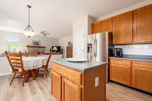 2037 Kingman Ct, Lewis Center, OH 43035 - Photo 10