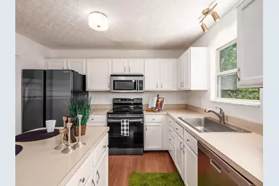 2001 Queens Meadow Lane, Grove City, OH 43123 - Photo 14