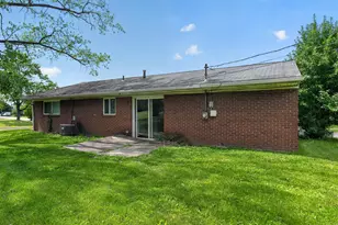 74 Huber Village Blvd, Westerville, OH 43081 - Photo 2